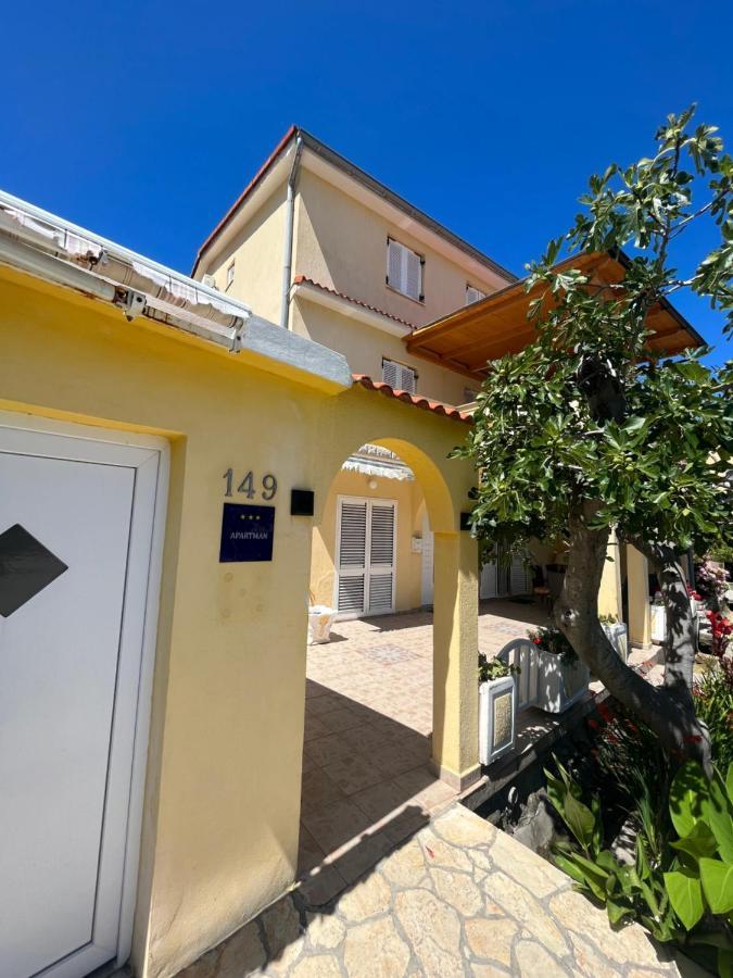 Apartments And Rooms Markovski Palit Exterior foto