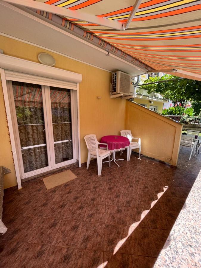 Apartments And Rooms Markovski Palit Exterior foto