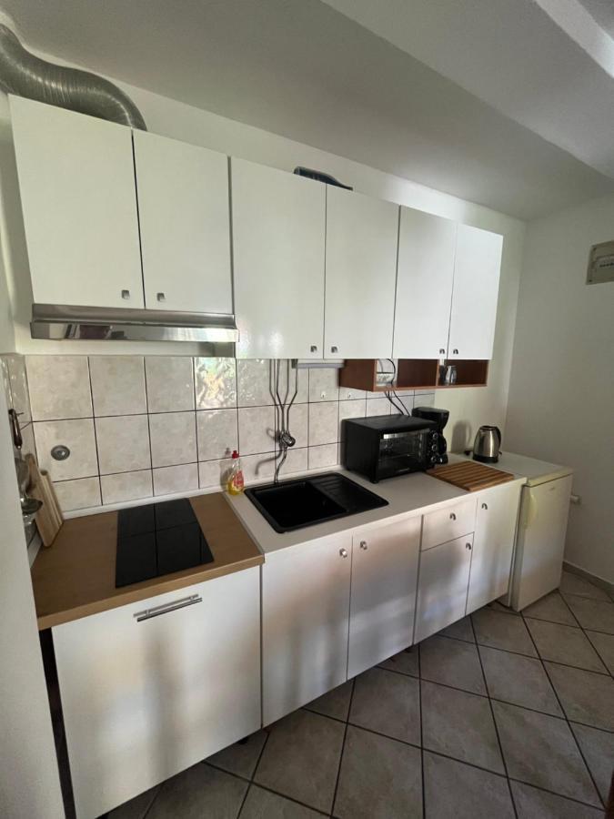 Apartments And Rooms Markovski Palit Exterior foto