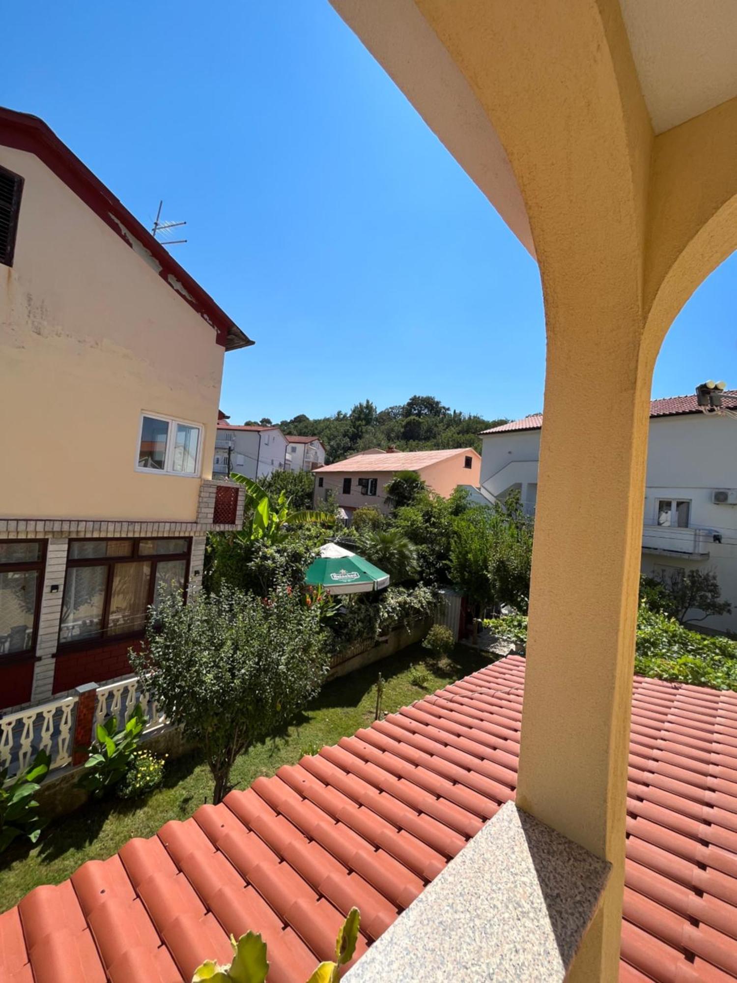 Apartments And Rooms Markovski Palit Exterior foto