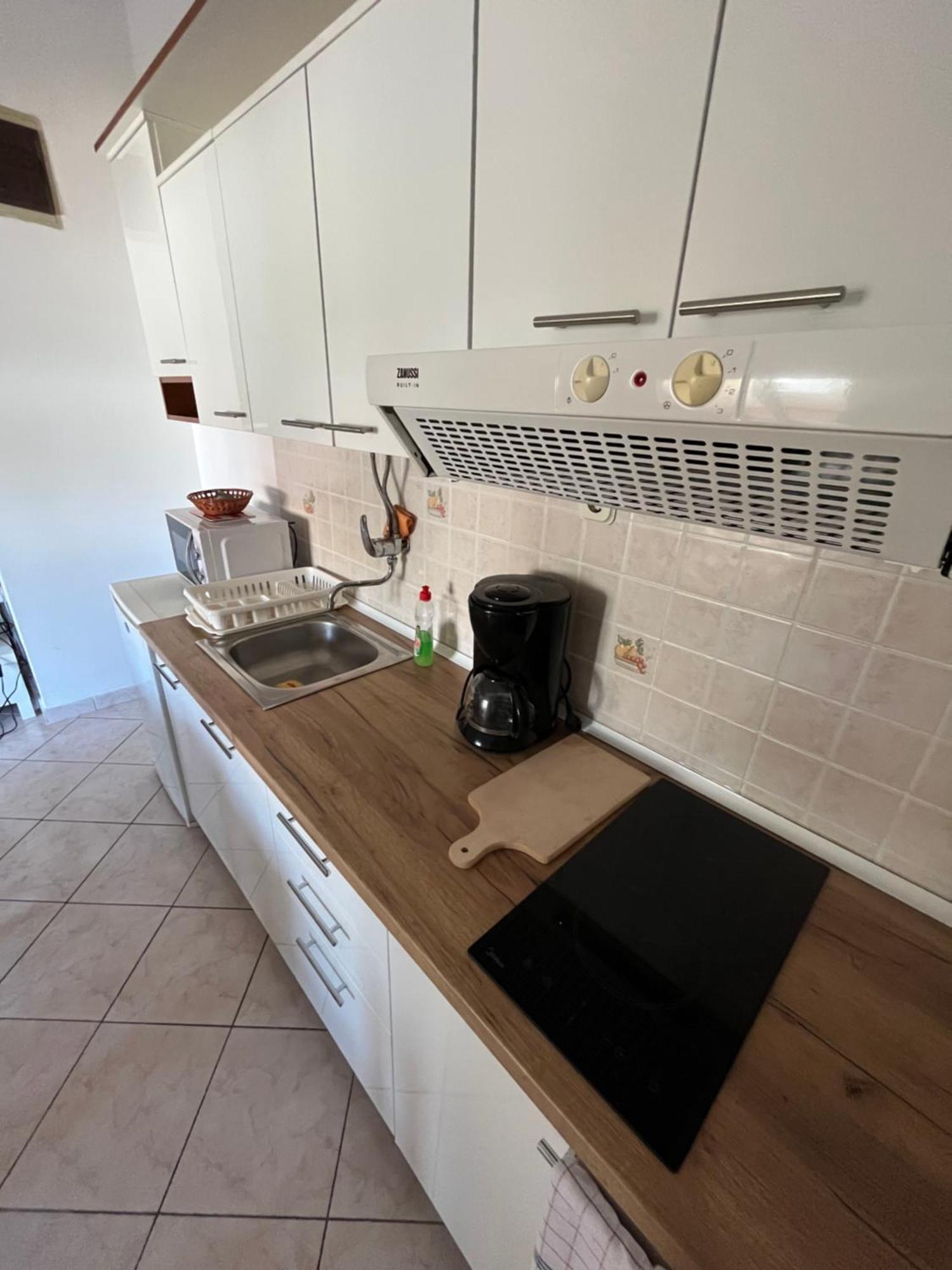 Apartments And Rooms Markovski Palit Exterior foto